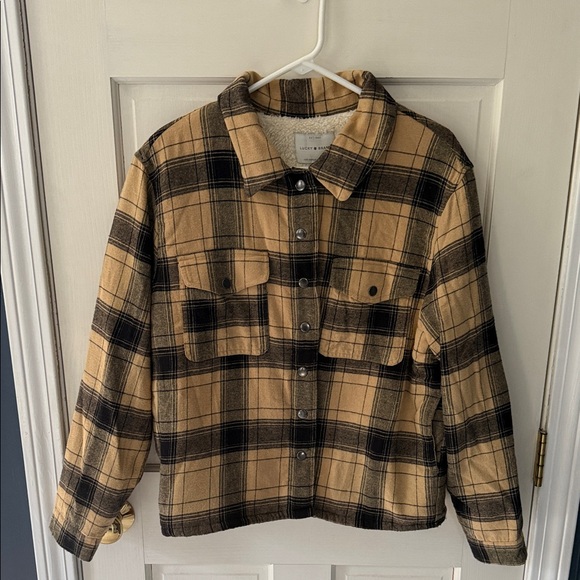 Lucky Brand Jackets & Blazers - Lucky Plaid Tan and Black Sherpa Lined Women's Jacket